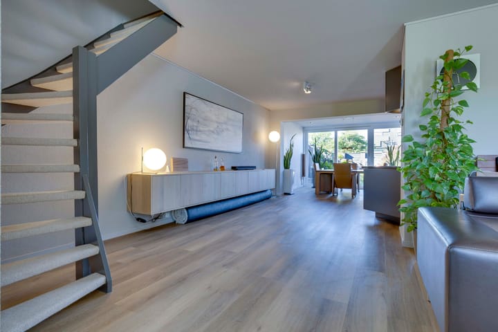 Photo 7 of Merelstraat 3