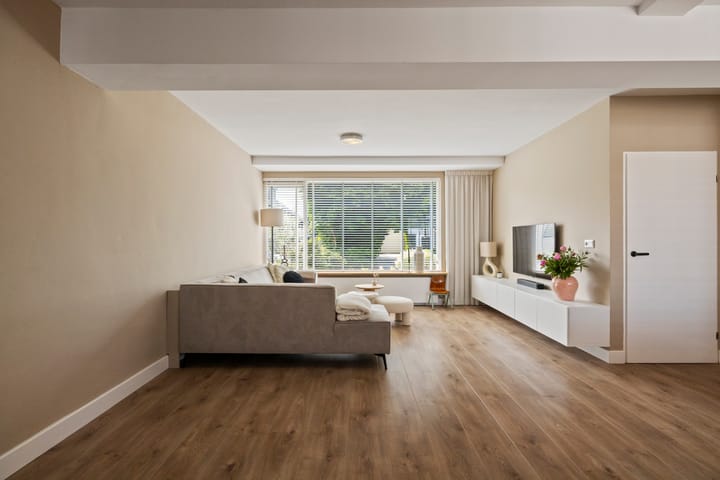 Foto 3 van Meester J. de Vriesstraat 35