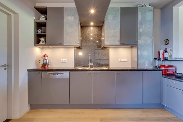 Photo 15 of Merelstraat 3