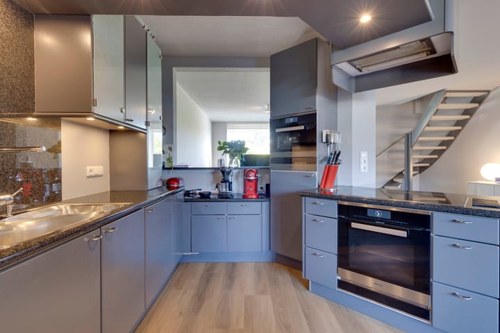 Photo 17 of Merelstraat 3