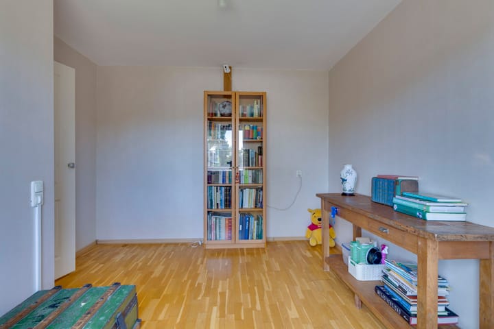 Photo 27 of Merelstraat 3