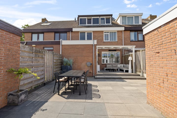 Foto 22 van Meester J. de Vriesstraat 35