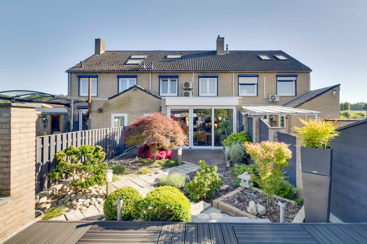 Photo 40 of Merelstraat 3