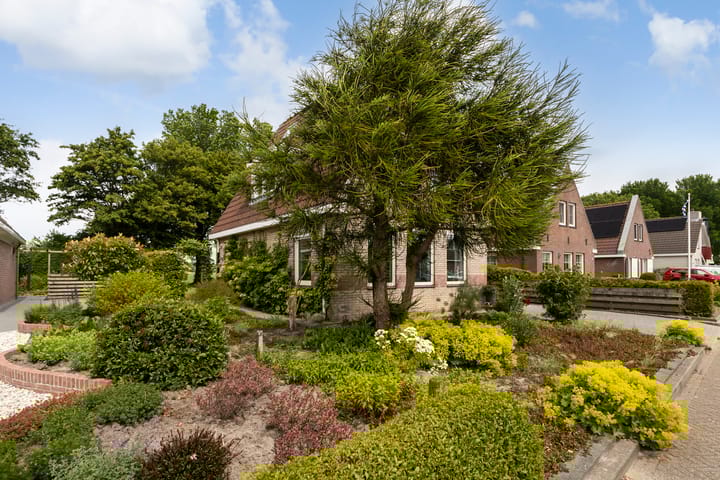 Photo 49 of Holwoartelstrjitte 10