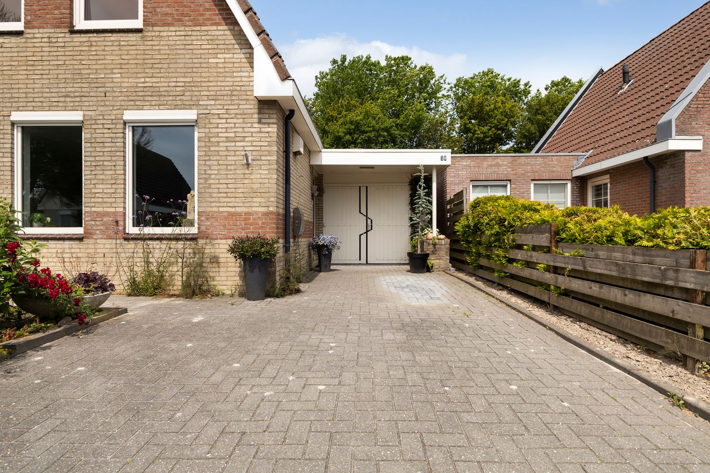 Photo 50 of Holwoartelstrjitte 10