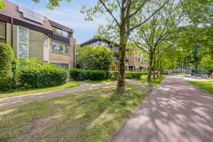 Foto 4 van Valkeniersborch 42