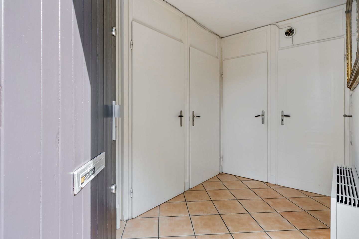 Foto 5 van Valkeniersborch 42