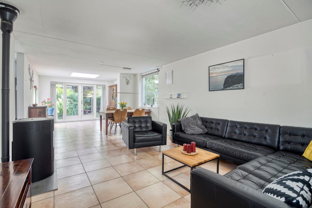 Foto 7 van Valkeniersborch 42