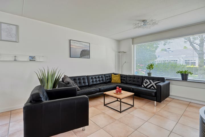 Foto 8 van Valkeniersborch 42