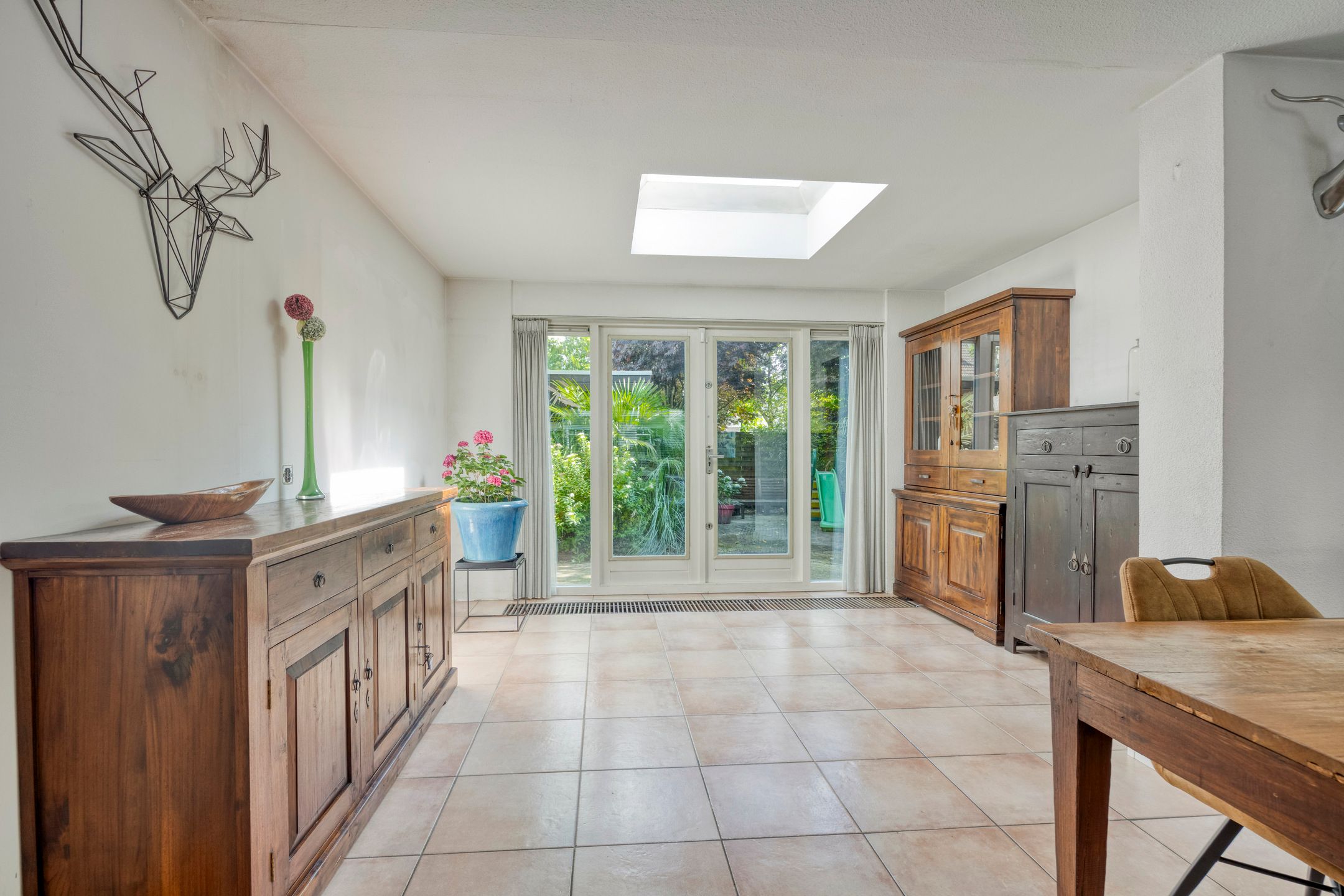 Foto 9 van Valkeniersborch 42