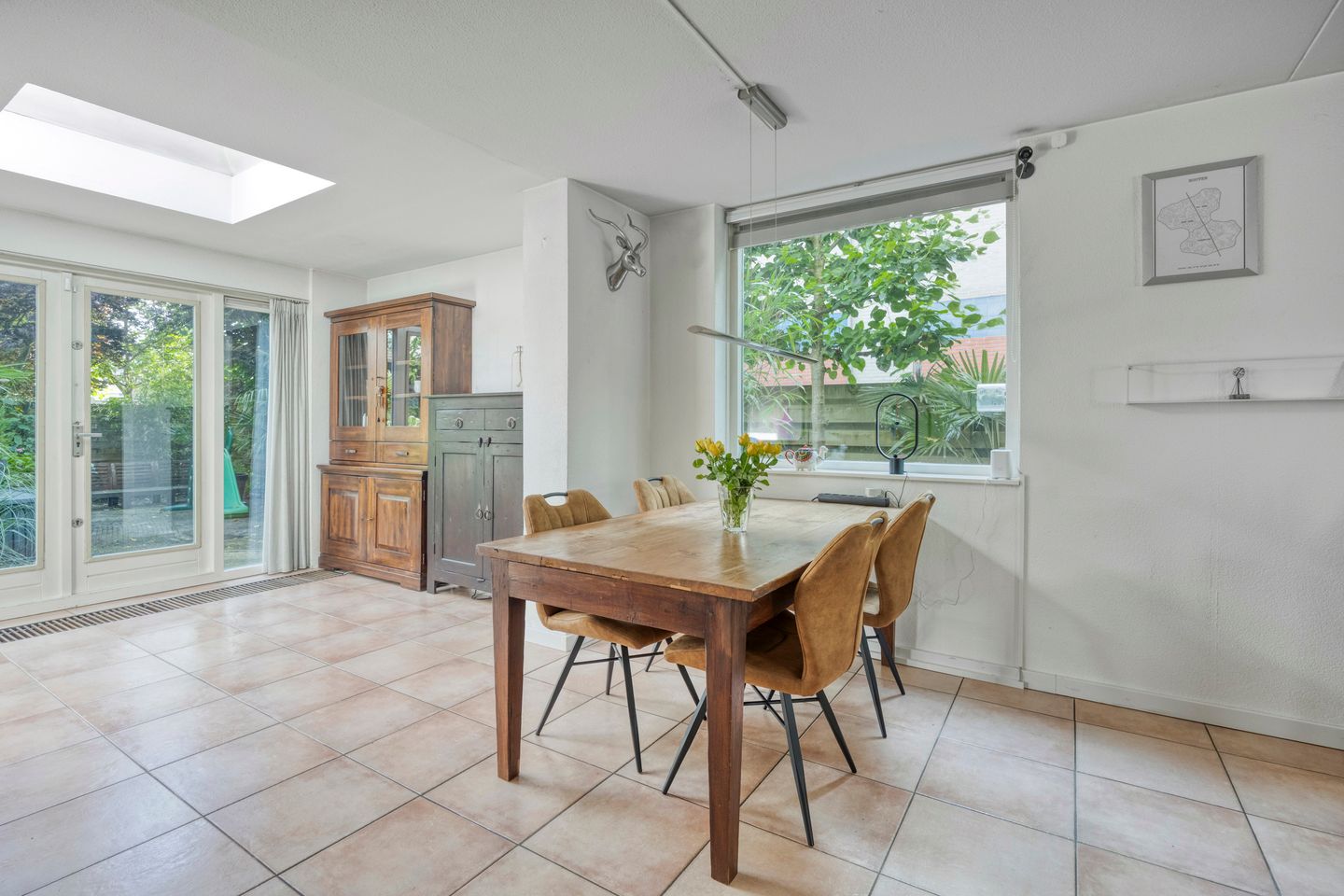 Foto 10 van Valkeniersborch 42