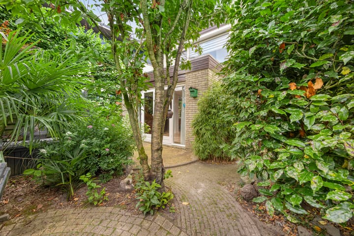 Foto 41 van Valkeniersborch 42