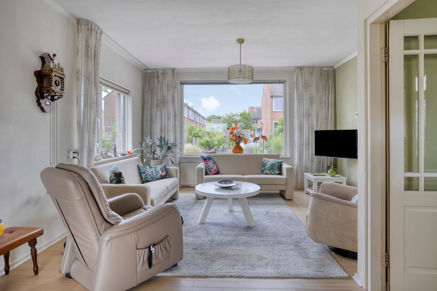 Foto 10 van Bisschopstraat 27