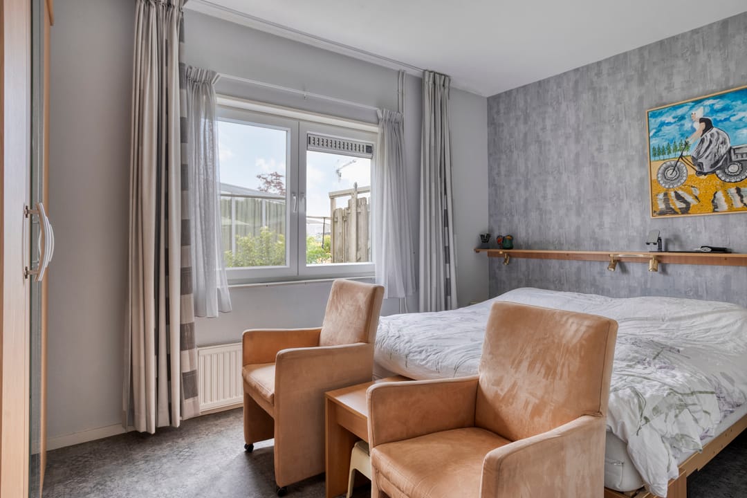 Foto 17 van Bisschopstraat 27