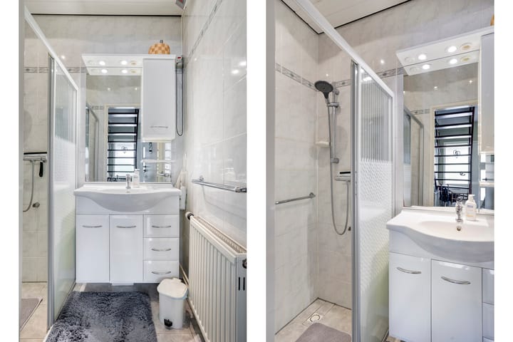 Photo 19 of Bisschopstraat 27