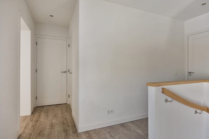 Foto 14 van Schoolstraat 16