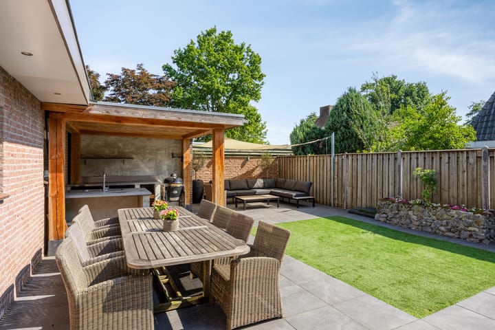 Foto 30 van Schoolstraat 16