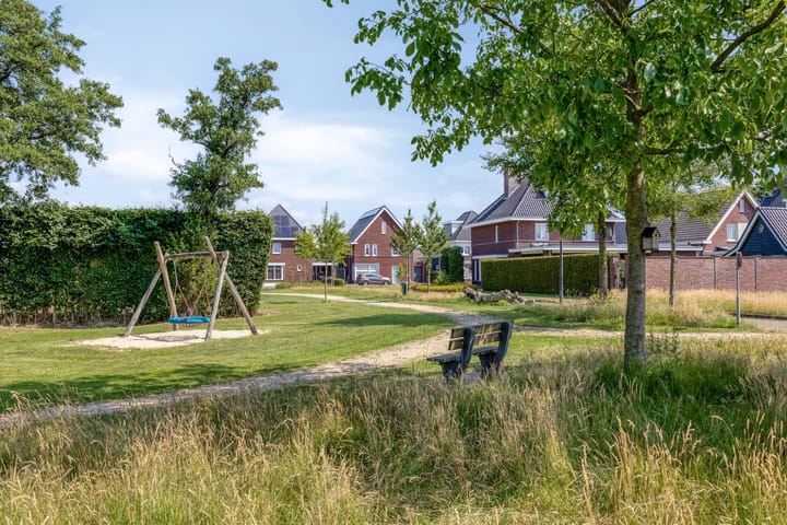 Foto 39 van Schoolstraat 16