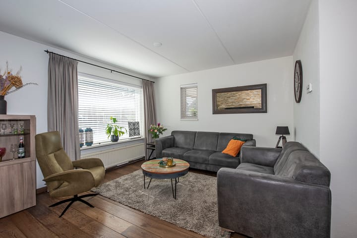 Photo 2 of Samuel van der Puttestraat 21