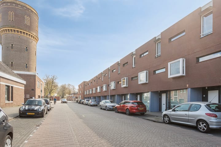 Foto 2 van De Regenboogstraat 37