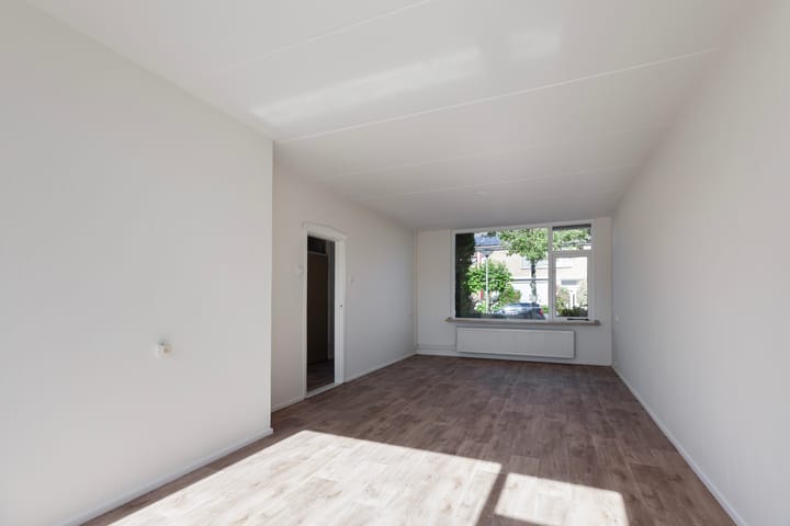 Foto 8 van Heelalstraat 24