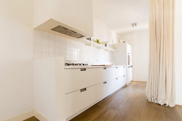 Photo 6 of Marnixstraat 196-1