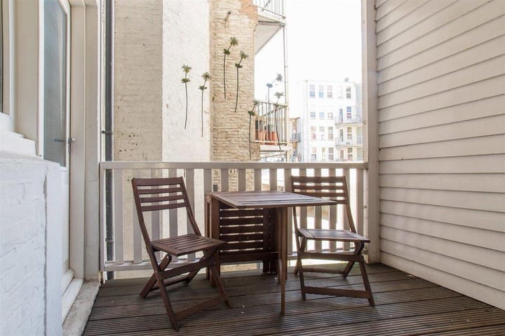 Photo 9 of Marnixstraat 196-1