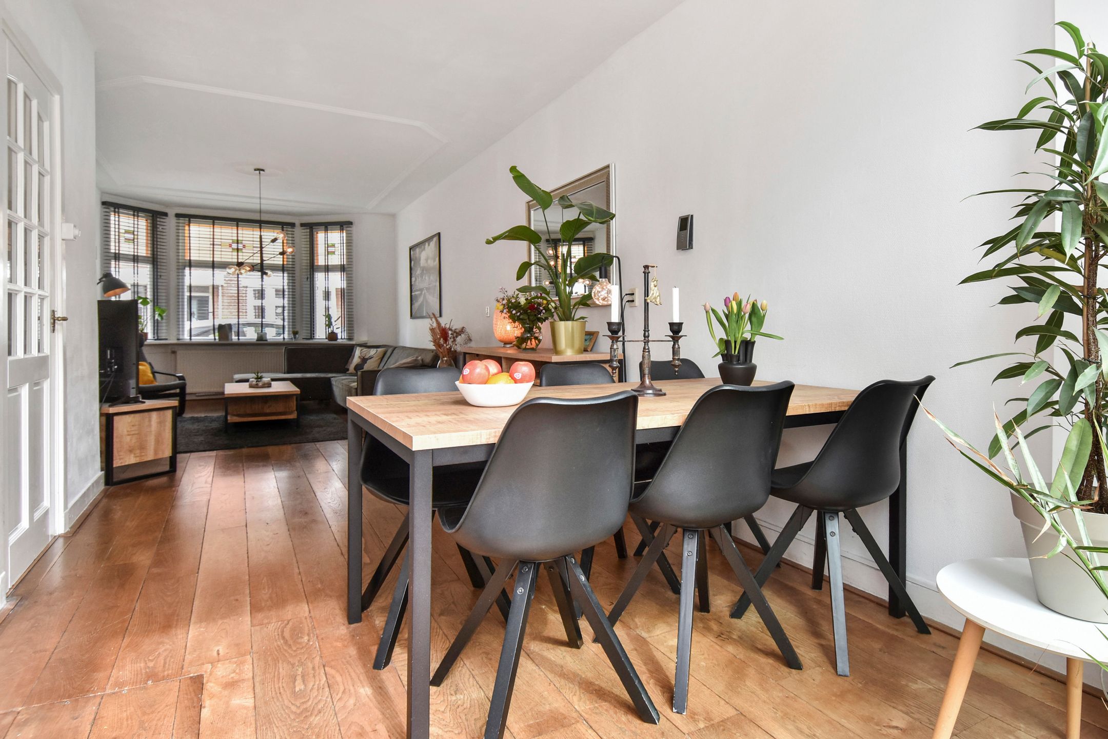 Foto 15 van Laurenburgstraat 16