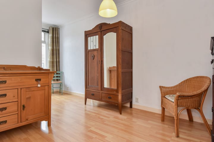 Foto 37 van Laurenburgstraat 16