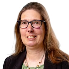 Brenda Oostdam - Commercial Employee