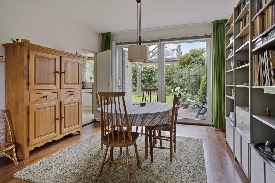 Foto 2 van Burgemeester Van Altenastraat 20