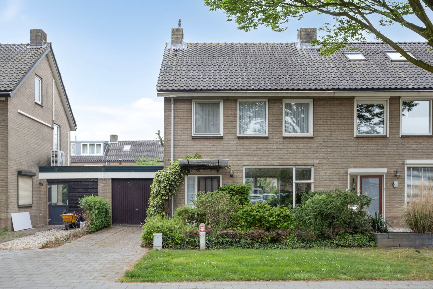 Foto 5 van Burgemeester Van Altenastraat 20