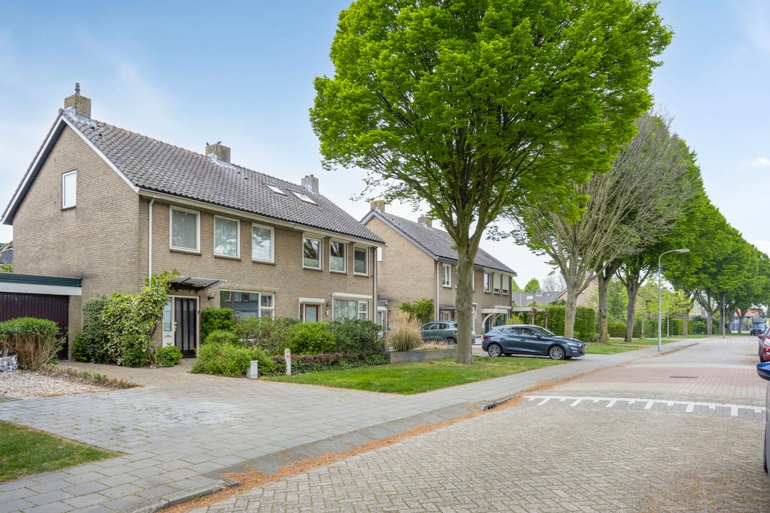 Foto 8 van Burgemeester Van Altenastraat 20