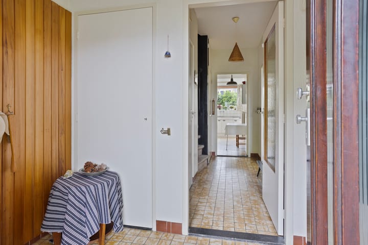 Foto 9 van Burgemeester Van Altenastraat 20