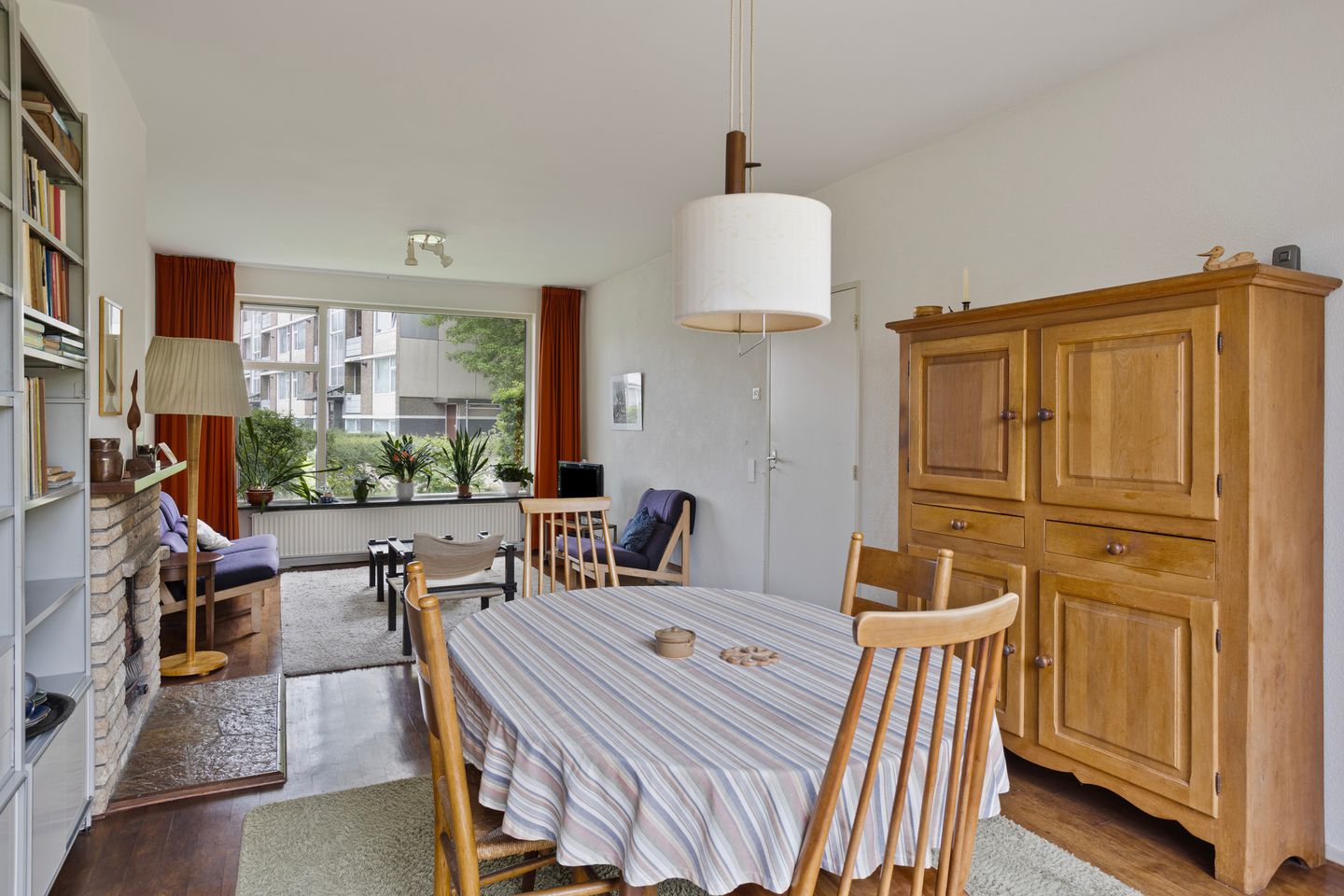 Foto 14 van Burgemeester Van Altenastraat 20