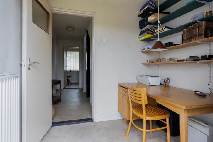 Foto 29 van Burgemeester Van Altenastraat 20