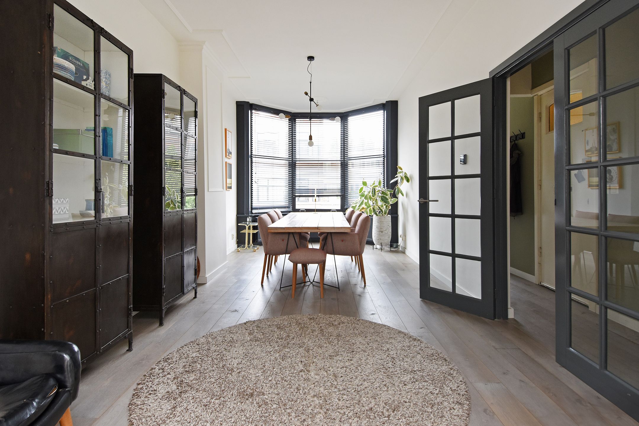 Photo 6 of De Constant Rebecquestraat 22