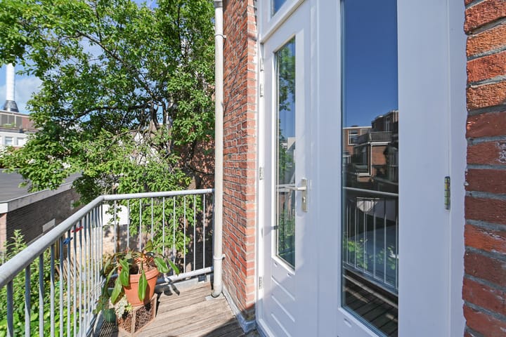 Foto 18 van De Constant Rebecquestraat 22