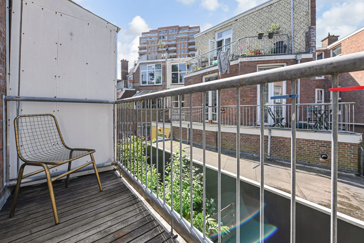 Photo 19 of De Constant Rebecquestraat 22