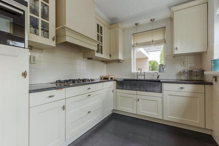 Foto 12 van Wezeboom 30