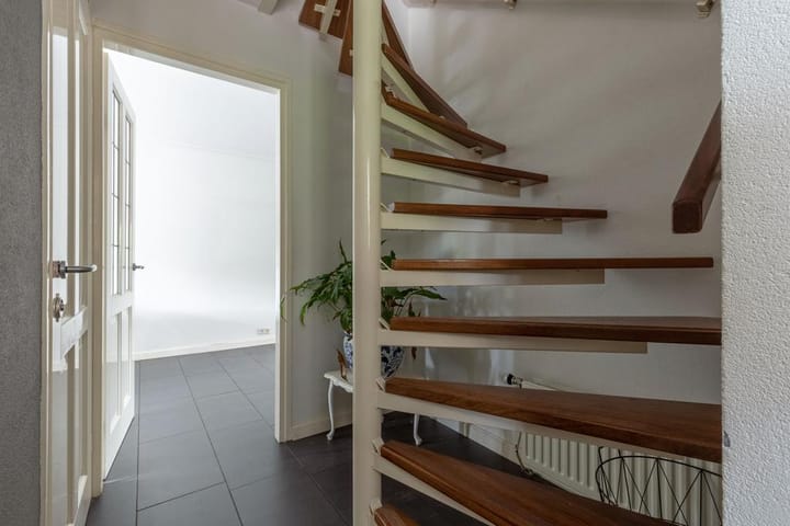 Foto 37 van Wezeboom 30