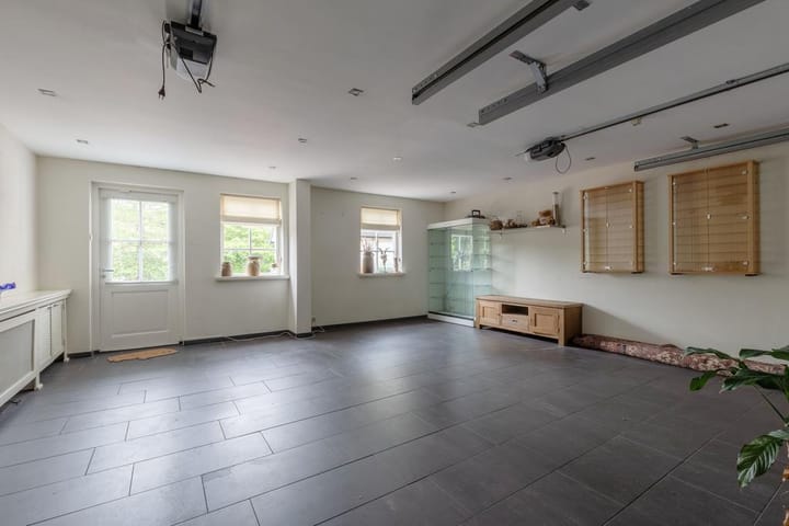 Foto 40 van Wezeboom 30