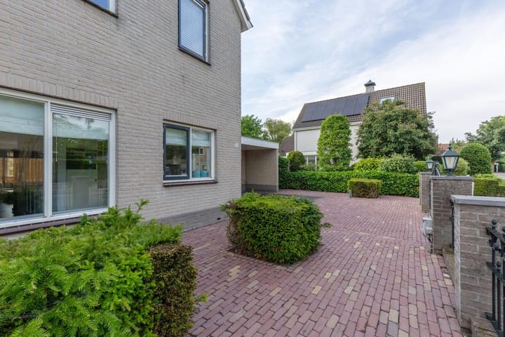 Foto 54 van Wezeboom 30