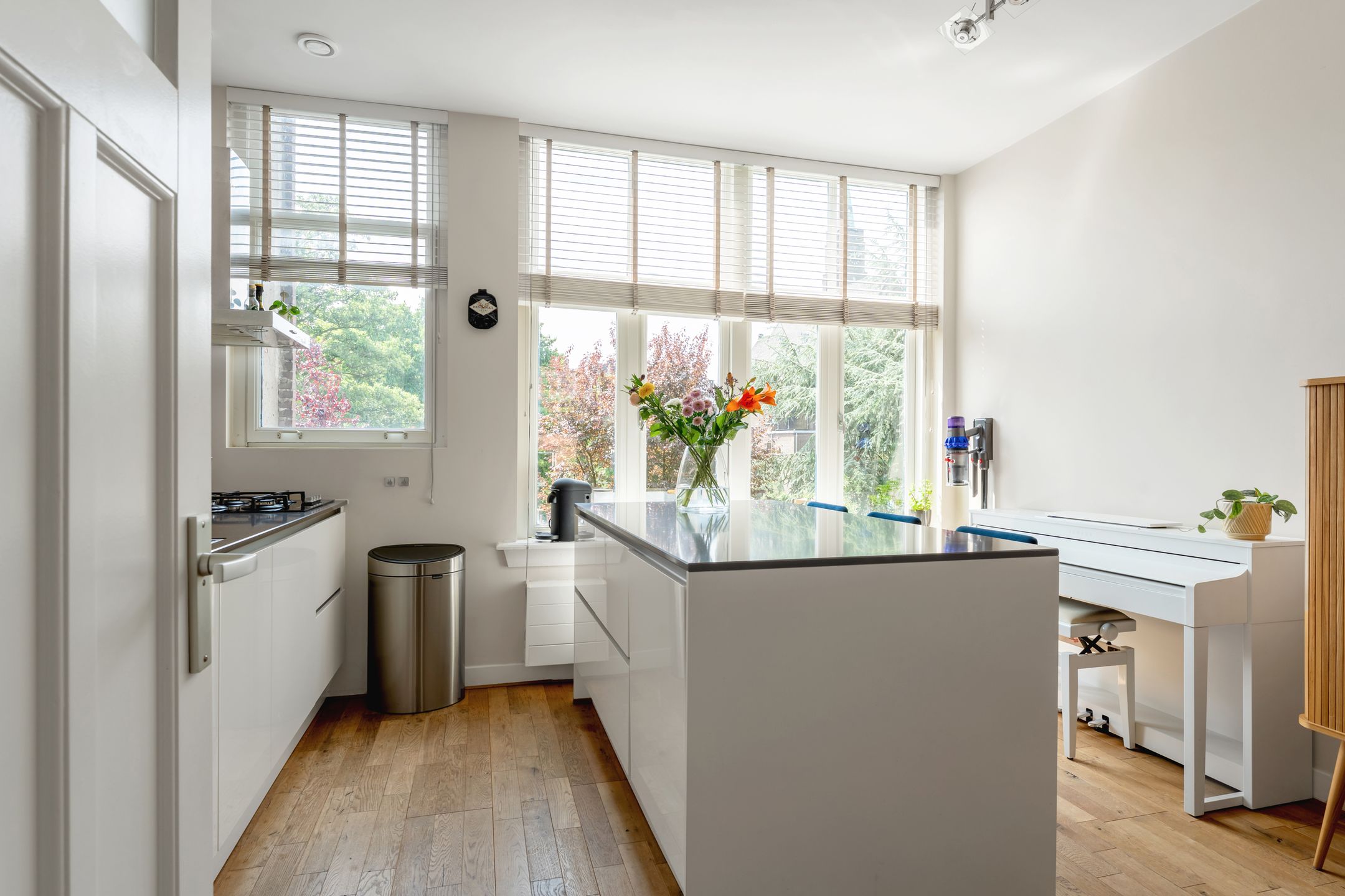 Foto 12 van Essenburgstraat 26-A