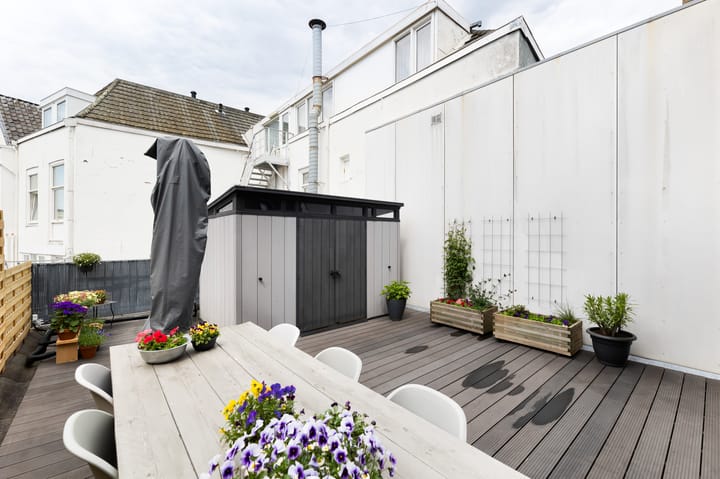 Photo 16 of Coosje Buskenstraat 157