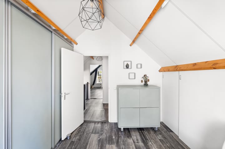 Photo 24 of Coosje Buskenstraat 157