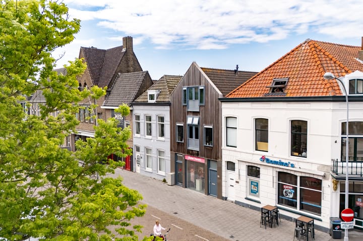 Photo 29 of Coosje Buskenstraat 157