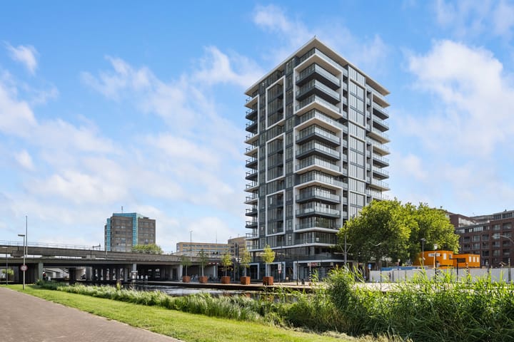 Photo 1 of Stationsplein 6-F8