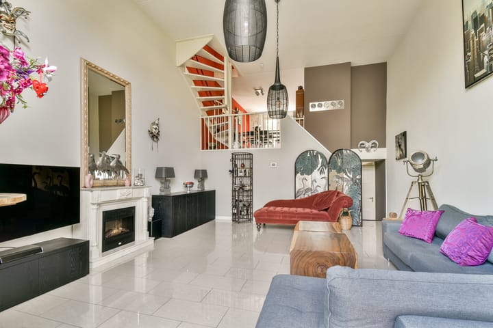 Photo 10 of Jan Meertensstraat 42