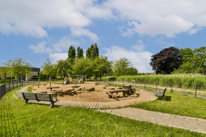 Photo 29 of Jan Meertensstraat 42